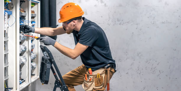 Best Licensed Electrician  in Bolivar, TN